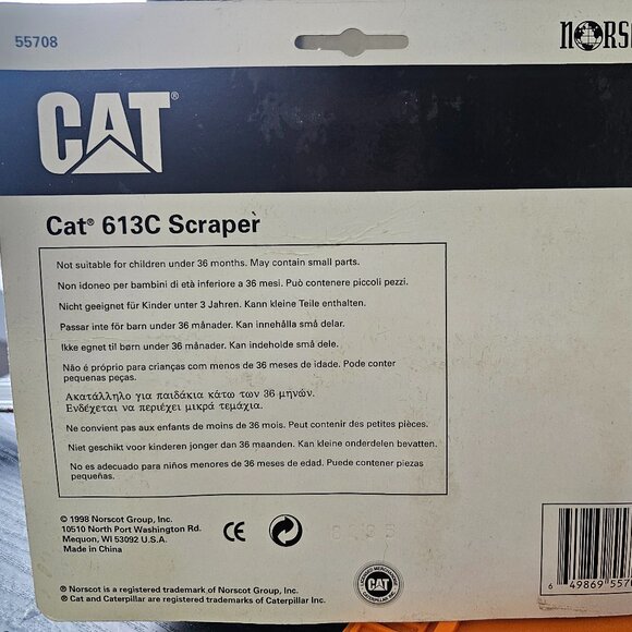 Norscot CAT 613C Scraper 1:64 scale NEW SEALED 55708 Vintage 1998 - Picture 2 of 2